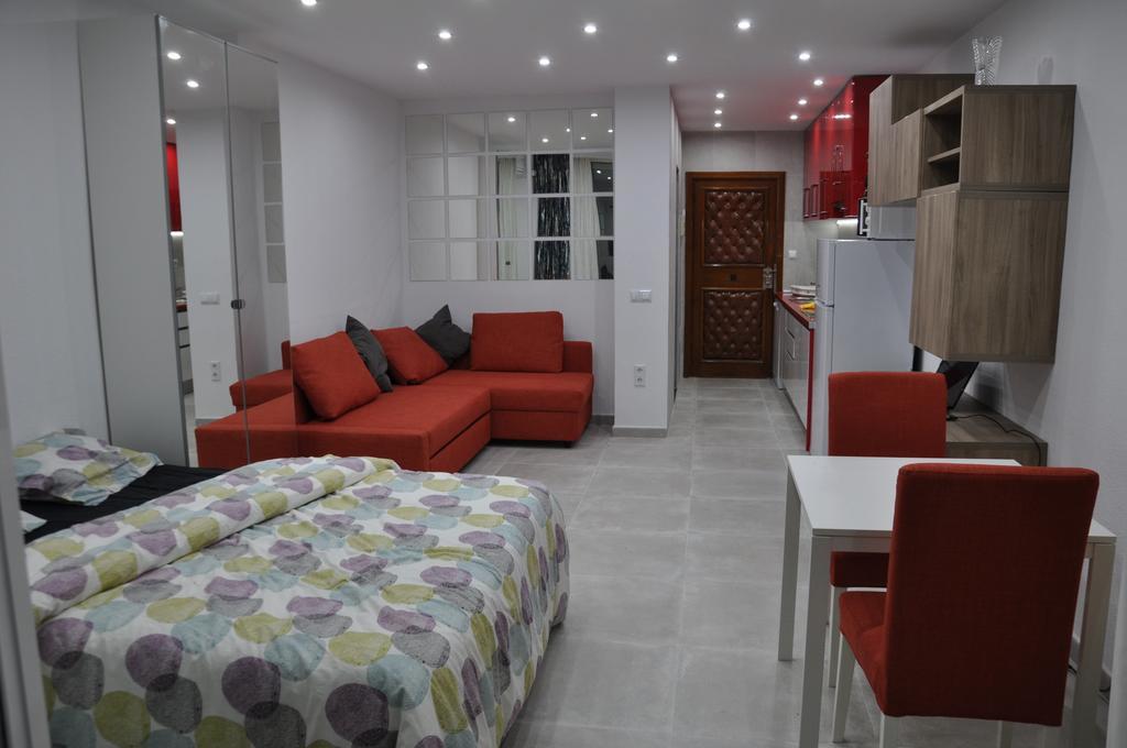 טורמולינוס Studio Sea View Terrace מראה חיצוני תמונה